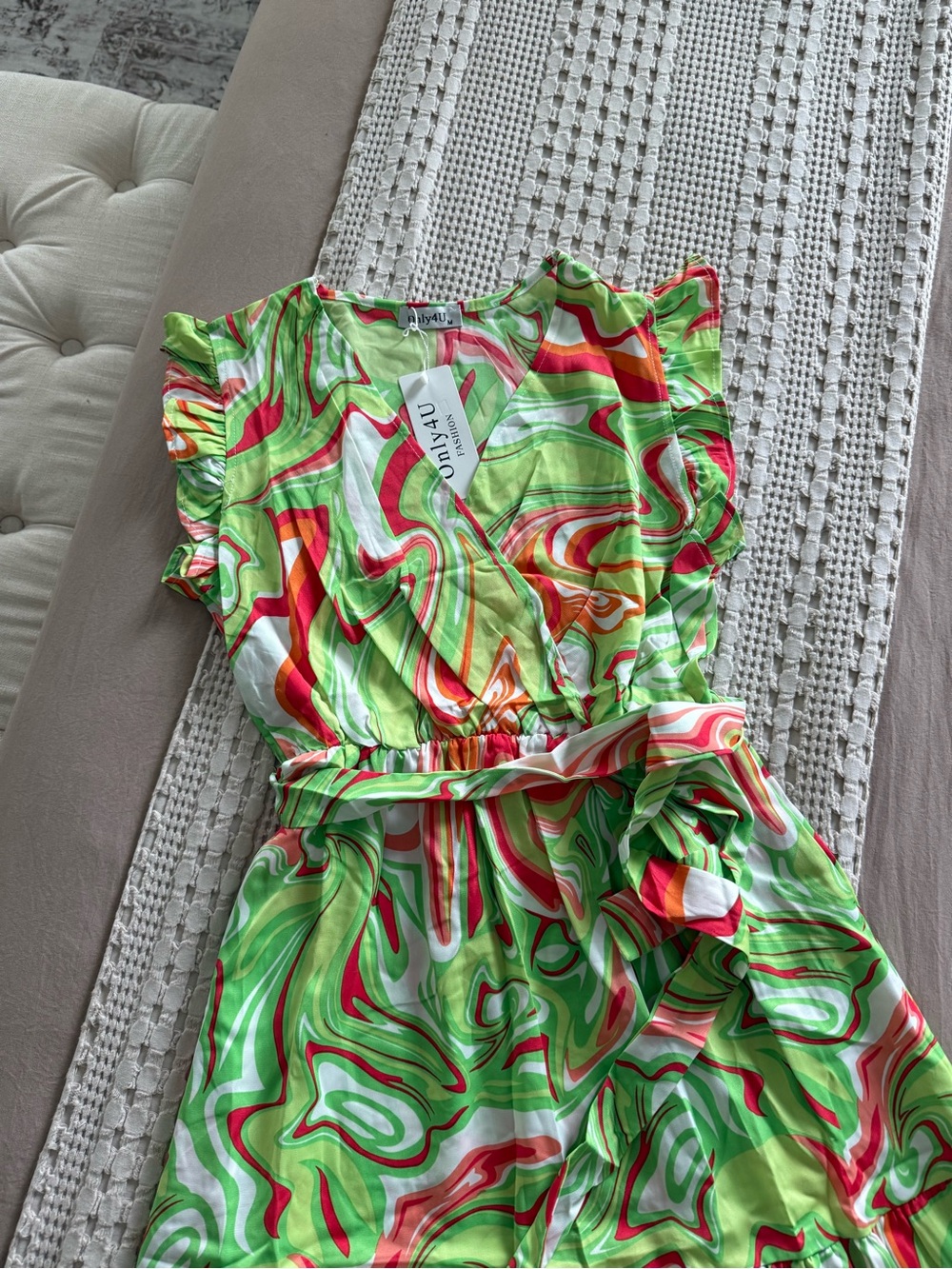 NEW Lime Swirl Maxi Dress Size M - Picture 2 of 4